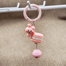 Load image into Gallery viewer, BTS keychain