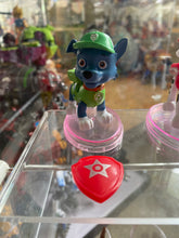 Load image into Gallery viewer, 17 Paw P mini figures cake decorations kid toys