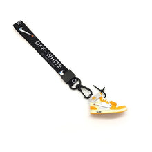 Load image into Gallery viewer, Basketball keychain