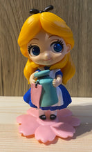 Load image into Gallery viewer, 74 Princess mini figures cake decorations