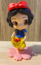 Load image into Gallery viewer, 74 Princess mini figures cake decorations