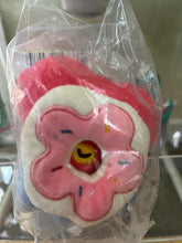 Load image into Gallery viewer, BTS keychain