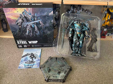 Load image into Gallery viewer, 12 Transformers toys TW-1140