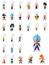 Load image into Gallery viewer, Anime keychain