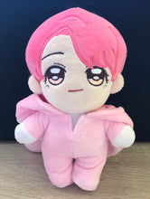 Load image into Gallery viewer, BTS figures plushies