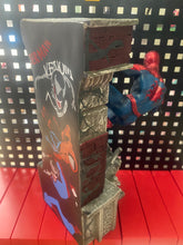 Load image into Gallery viewer, 304 Movie spider figures