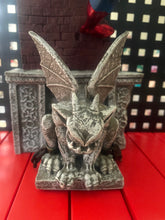 Load image into Gallery viewer, 304 Movie spider figures