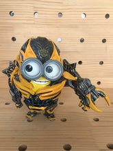 Load image into Gallery viewer, 12 Transformer Figures