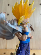 Load image into Gallery viewer, 204 Anime Dragon•Z Figures
(with light)