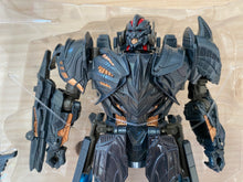 Load image into Gallery viewer, 12 Transformers toys