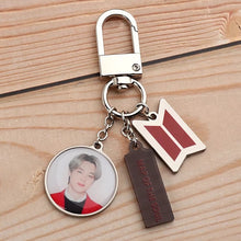 Load image into Gallery viewer, BTS keychain