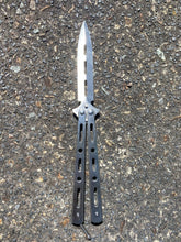 Load image into Gallery viewer, Butterfly knives fashion tools