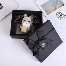 Load image into Gallery viewer, BlackPink gift box
