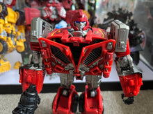 Load image into Gallery viewer, 12 Transformers toys SW02
