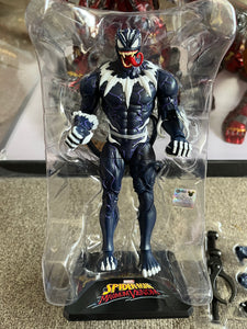 303 V Movie figures