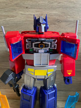 Load image into Gallery viewer, 12 Transformers toys
 PT-01G
