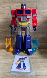 12 Transformers toys
 PT-01G