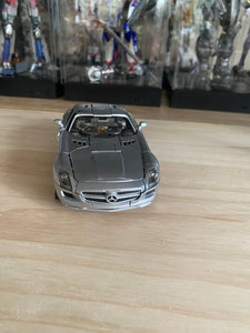 12 Transformers toys
 BT-01