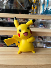 Load image into Gallery viewer, 18 Poke•cake mini figures (G/H/J/K/L/M) cake decorations kid toys

