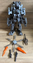 Load image into Gallery viewer, 12 Transformers toys MMP 13

