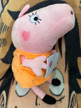 Load image into Gallery viewer, 34 pig toys Plush dolls
