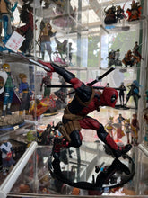 Load image into Gallery viewer, 310 Movie figures D
