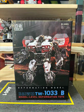 Load image into Gallery viewer, 12 Transformers toys  TW-1033B
