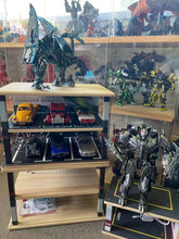 Load image into Gallery viewer, 12 Transformers toys  MW001

