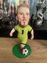Load image into Gallery viewer, 02 Football mini figures cake decorations
