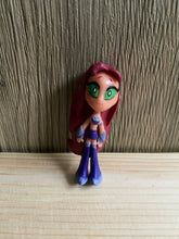 Load image into Gallery viewer, 87 Teen Titans mini figures cake decorations
