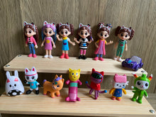Load image into Gallery viewer, 84 Gaby•doll mini figures cake decorations
