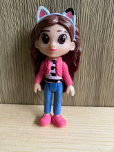 Load image into Gallery viewer, 84 Gaby•doll mini figures cake decorations
