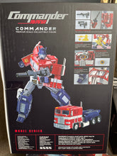Load image into Gallery viewer, 12 Transformers toys
 MPP-10
