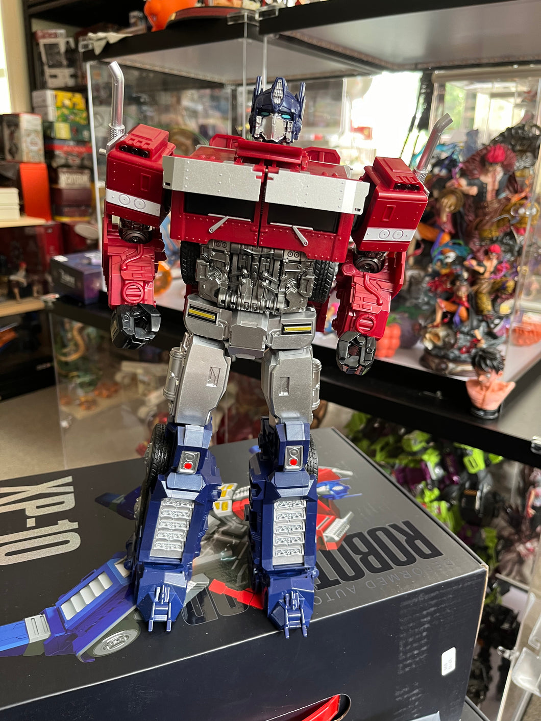12 Transformers toys TW1027D (big size)
