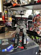 Load image into Gallery viewer, 12 Transformers toys TW1027D (big size)
