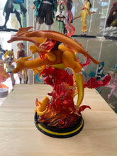 Load image into Gallery viewer, 18 Anime figures Poke•Mon figures (with light)
