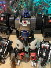 Load image into Gallery viewer, 12 Transformers toys CR-01S

