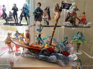 203 Anime One P figures (with light)