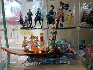 203 Anime One P figures (with light)