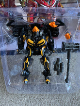 Load image into Gallery viewer, 12 Transformers toys
 TW-1025B
