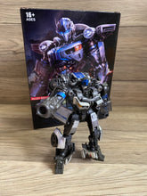 Load image into Gallery viewer, 12 Transformers toys CY-01
