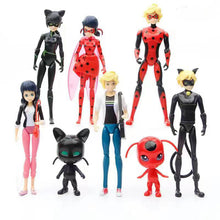 Load image into Gallery viewer, 101 Ladybug mini figures cake decorations
