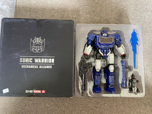 12 Transformers toys
 SX-02