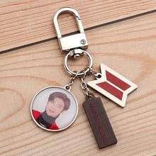 Load image into Gallery viewer, BTS keychain
