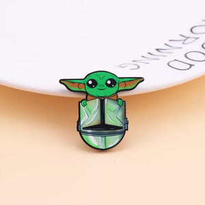 320 Star • W mini figures badge