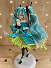 Load image into Gallery viewer, Anime Miku figures girl
