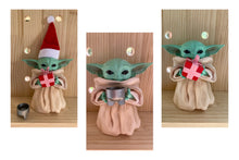 Load image into Gallery viewer, 320 star•W Mini figures cake decorations car decoration
