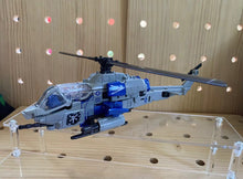 Load image into Gallery viewer, 12 Transformers toys
