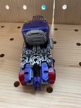 Load image into Gallery viewer, 12 Transformers toys
 LS14
