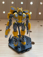 Load image into Gallery viewer, 12 Transformers toys
